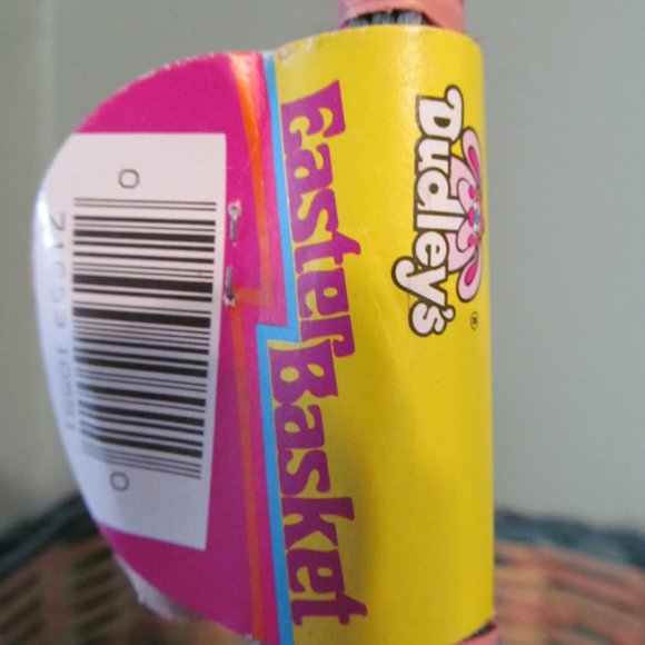 Vintage NWT 80s Dudley's Basket ~ Rattan Woven Wicker w/ Handle ~ Green & Pink - Picture 9 of 14